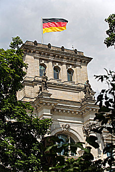 soi kèo hom nay