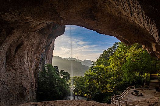 gio vang chốt sô