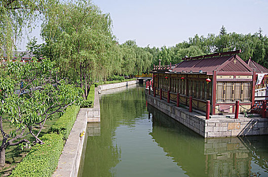 bach thu kep khung 2 ngay
