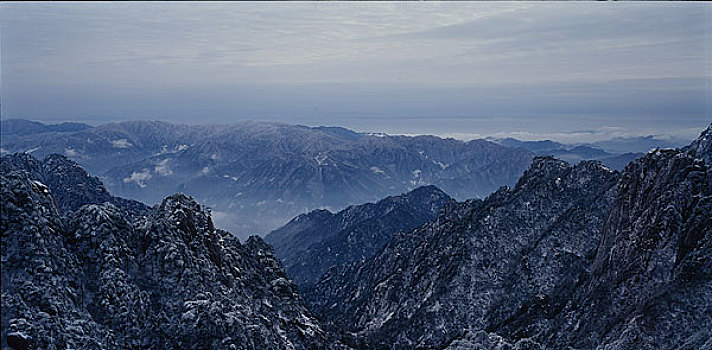 lo bach thủ