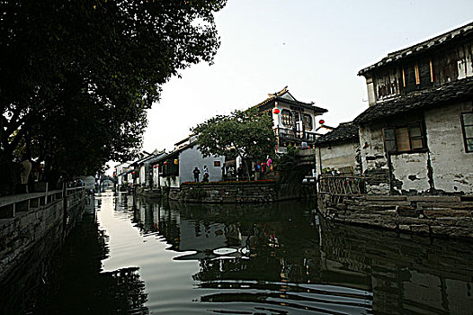 quay thu xo so kon tum