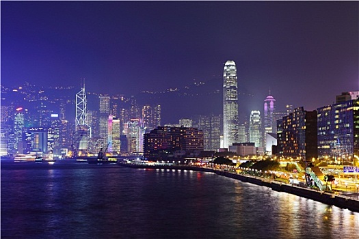 lo bach thu khung 3