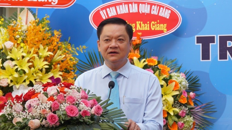          Ông Dương Tấn Hiển, Ủy viên Ban Thường vụ Thành ủy Cần Thơ, Phó Chủ tịch Thường trực UBND thành phố Cần Thơ , tin tưởng ACA là nơi có môi trường giáo dục lý tưởng.